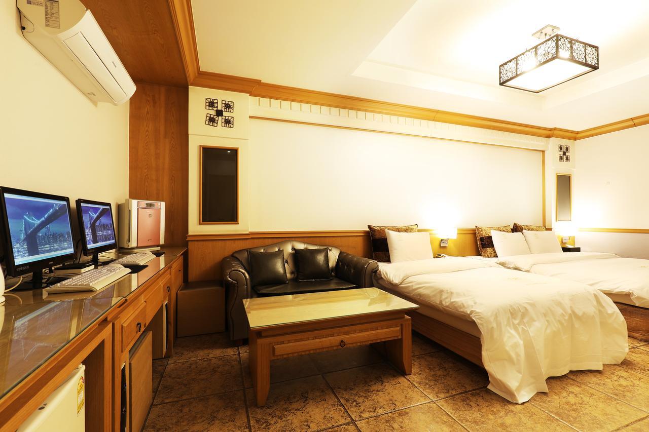Bucheon Sr Hotel Екстер'єр фото