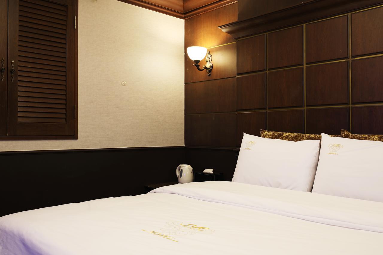 Bucheon Sr Hotel Екстер'єр фото
