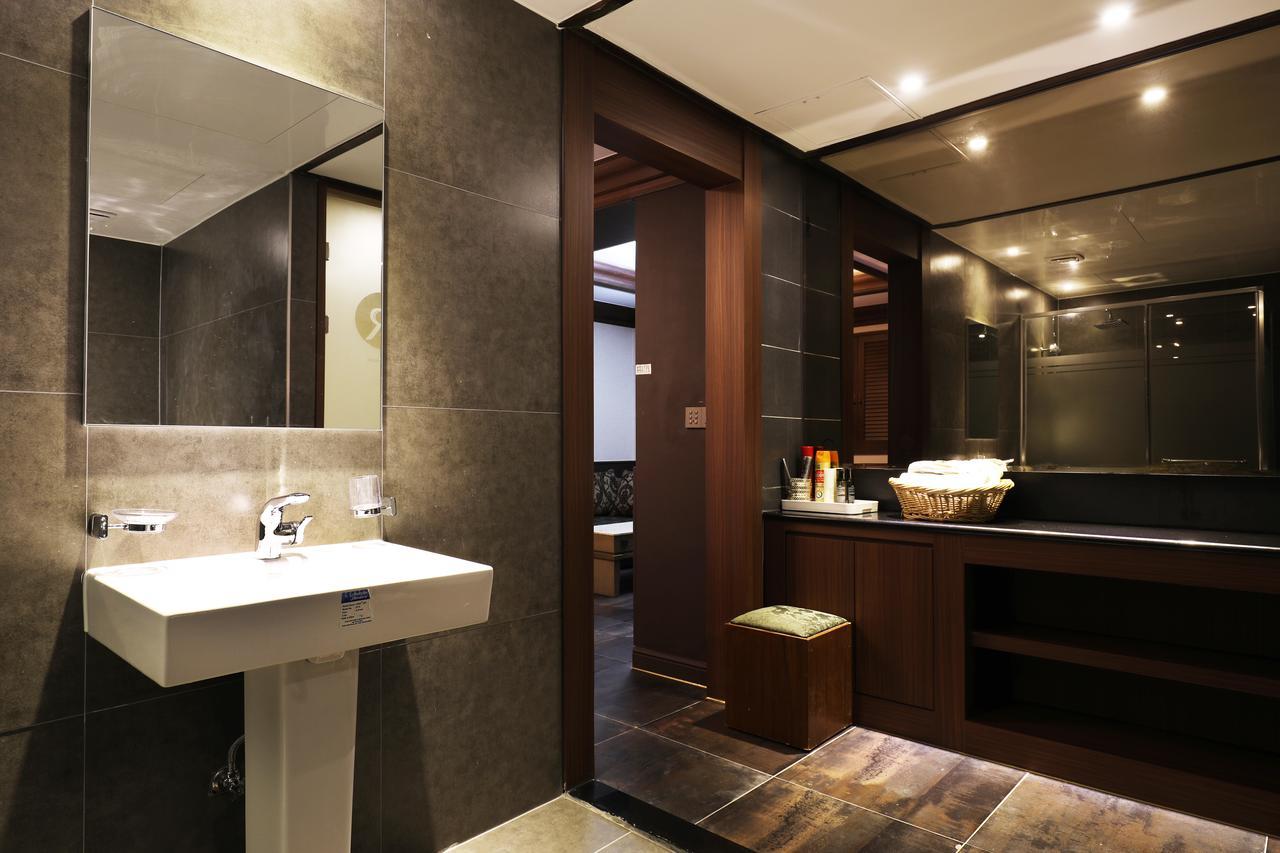 Bucheon Sr Hotel Екстер'єр фото