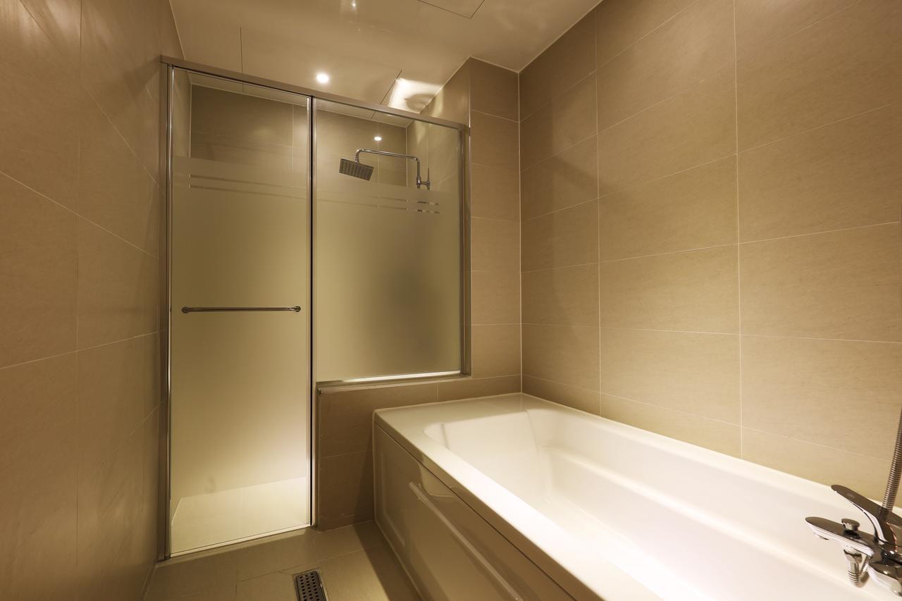 Bucheon Sr Hotel Екстер'єр фото