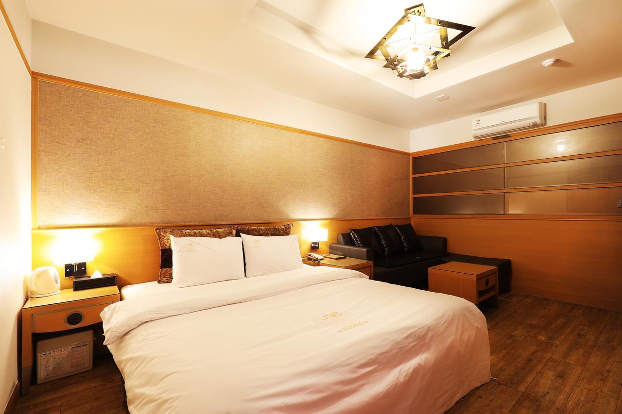 Bucheon Sr Hotel Екстер'єр фото